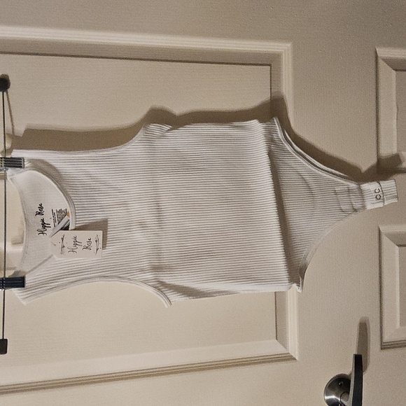 Hippie Rose Junior Mineral-Washed Ribbed Seamless Bodysuit White - Picture 4 of 5